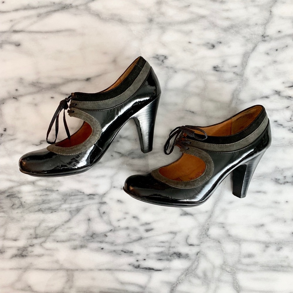 Sofft Lace-up Mary Jane Pump (Size 6)